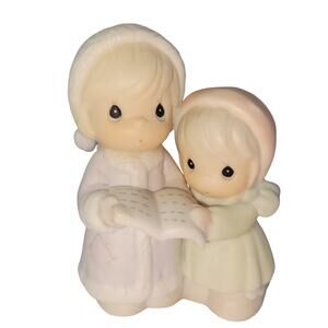 Precious Moments Sugar Town Aunt Ruth, Dorothy Caroling Figurine Enesco No Box